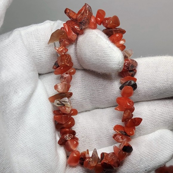 Carnelian Stretch Bracelet 5-8mm chip natural stone includes felt pouch-CB08 - Picture 3 of 10